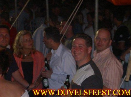 Klik op de foto om originele grootte te bekijken