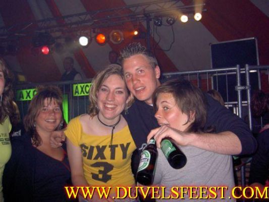 Klik op de foto om originele grootte te bekijken