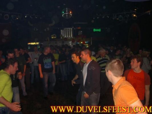 Klik op de foto om originele grootte te bekijken