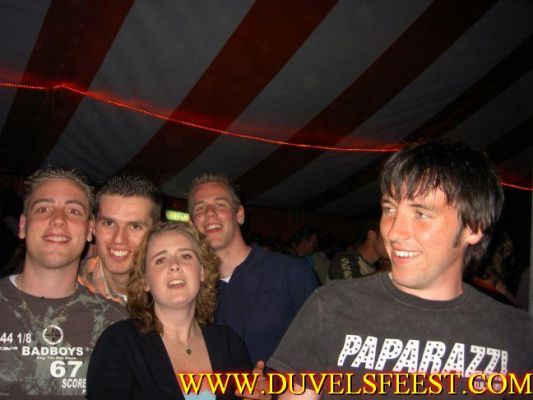 Klik op de foto om originele grootte te bekijken