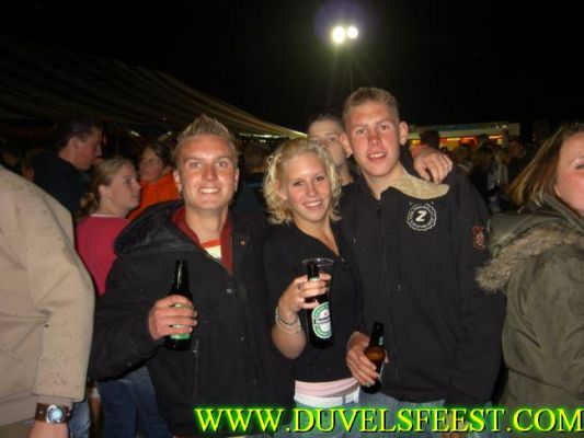 Klik op de foto om originele grootte te bekijken