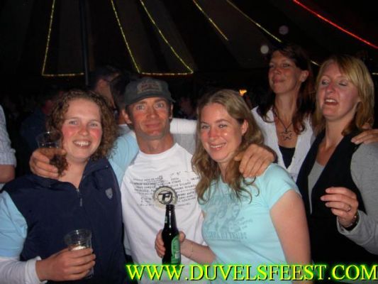 Klik op de foto om originele grootte te bekijken